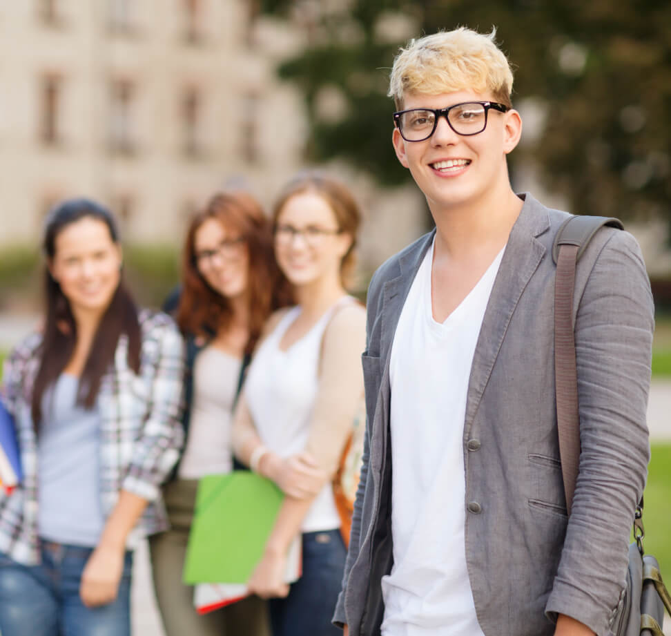 https://platform.studymasta.com/wp-content/uploads/2025/01/admission-img2.jpg